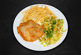 Pierś z kurczaka panierowana z ziemniakami 